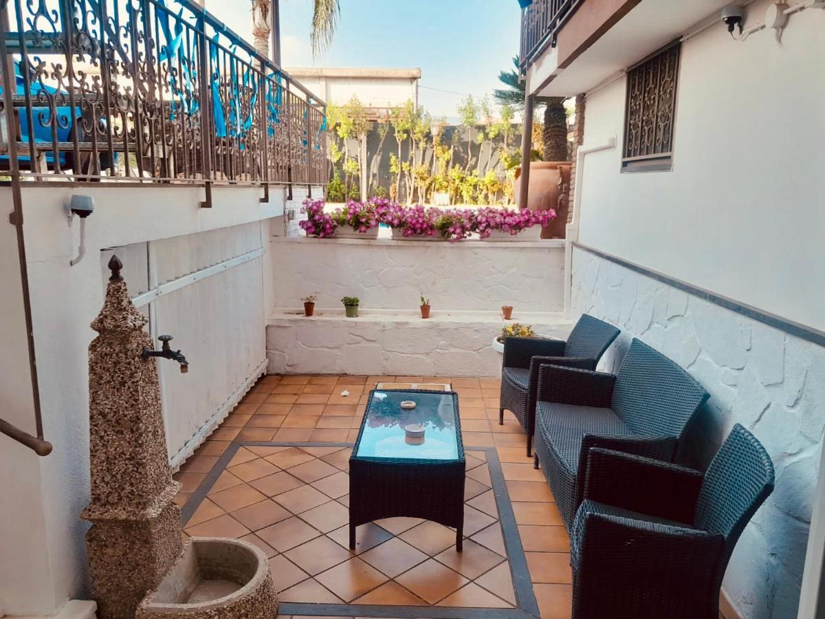 Sofi House-Appartamento In Villa Con Piscina Scafati Eksteriør billede