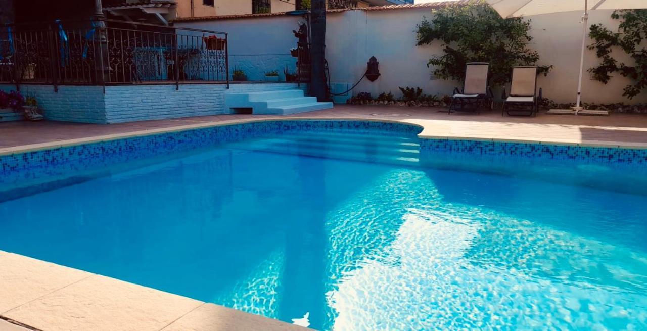 Sofi House-Appartamento In Villa Con Piscina Scafati Eksteriør billede